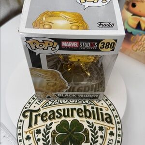 Funko Pop! Marvel Studios Black Widow Gold Figure Bobblehead